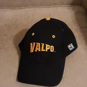Valparaiso fitted cap
